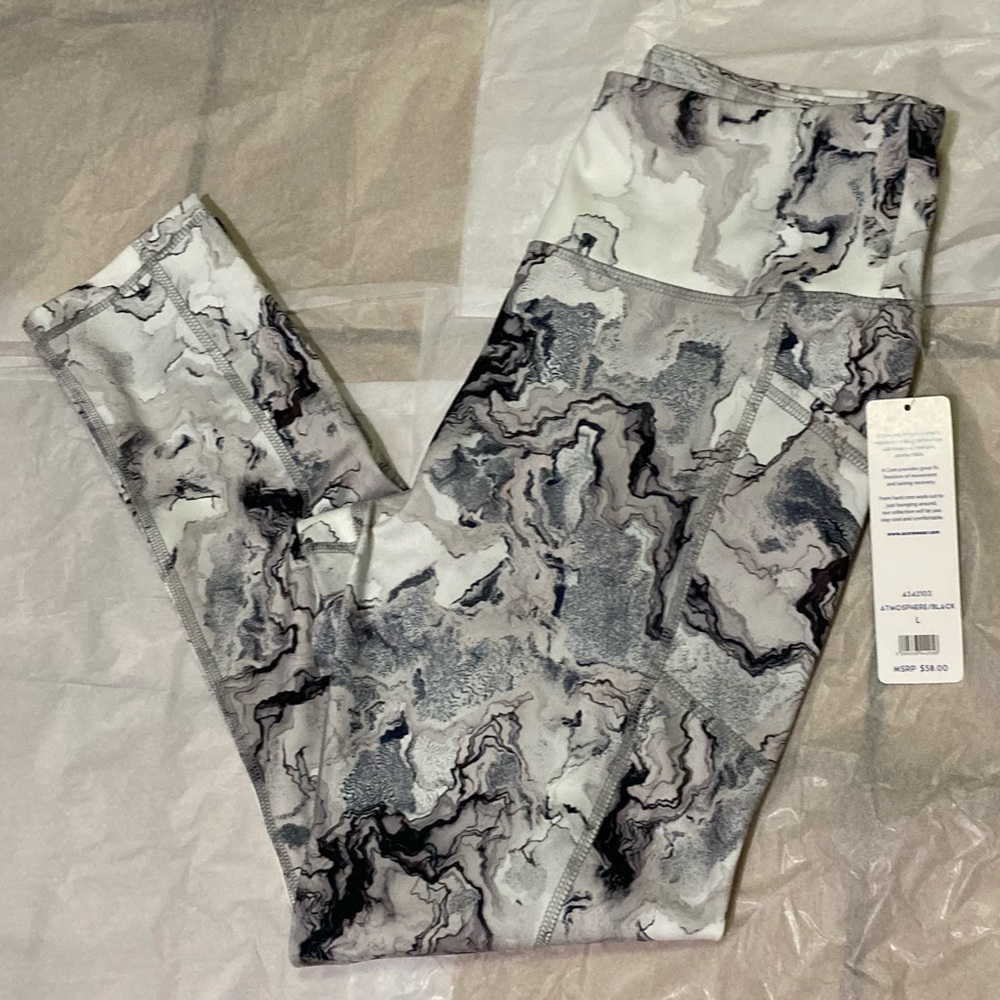 NWT Performance Wear - Picture 2 of 5